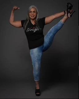 Johanna Gonzalez FastTrack Coach (3 Months)